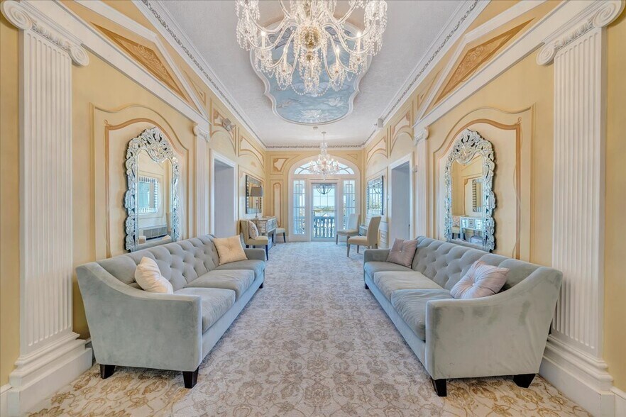 More Photos Of 812 E Main St, Bedford Lodge Meeting Hall For Sale