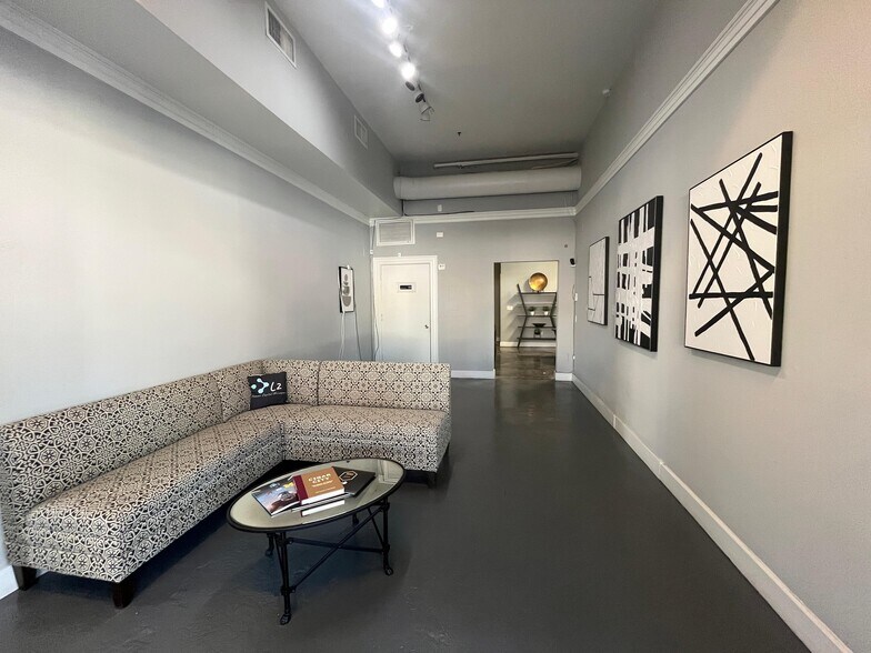 More Photos Of 1501-1505 E 9th Ave, Tampa Storefront For Lease