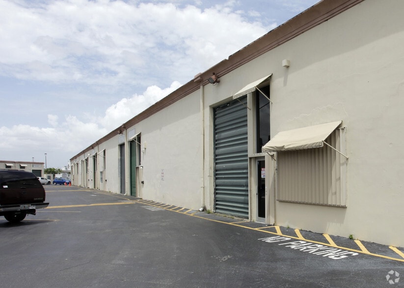 More Photos Of 4835 SW 75th Ave, Miami Warehouse For Sale