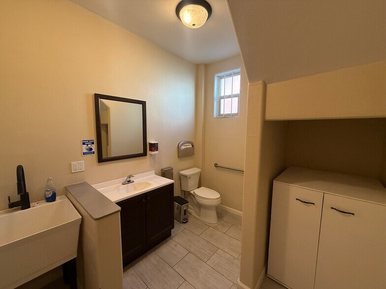 More Photos Of 17 E 4th Ave, San Mateo Office For Lease