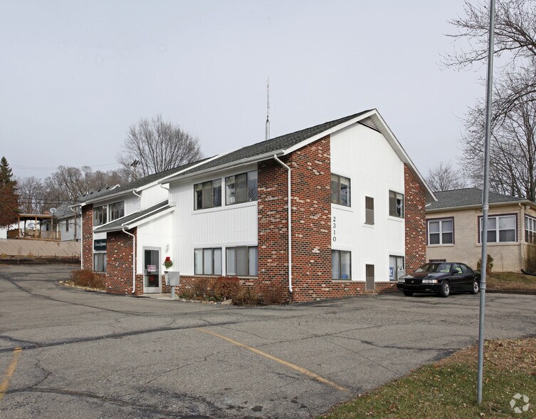 Primary Photo Of 2310 Packard Rd, Ypsilanti Medical For Lease