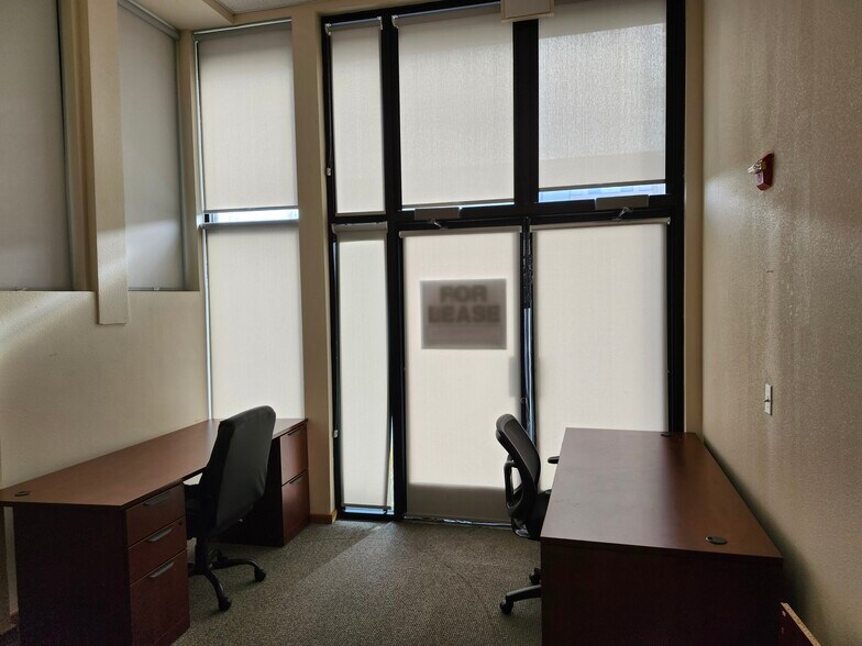 More Photos Of 612 S 227th St, Des Moines Apartments For Sale