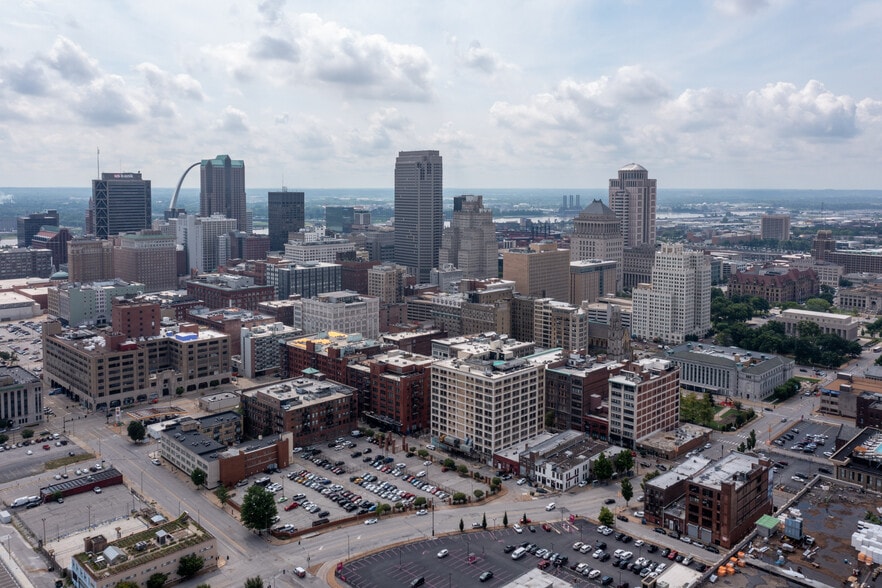 More Photos Of 1409 Washington Ave, Saint Louis Office For Sale