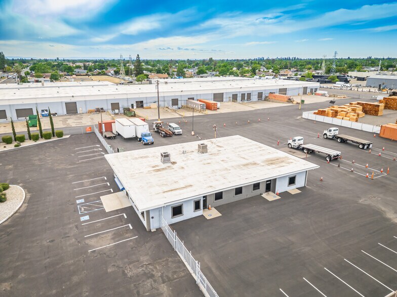 More Photos Of 8180 Industrial Pky, Sacramento Industrial For Lease
