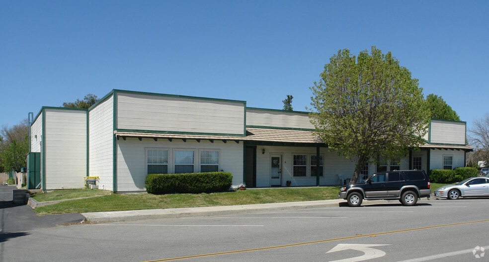 More Photos Of 24977 Washington Ave, Murrieta Unknown For Lease