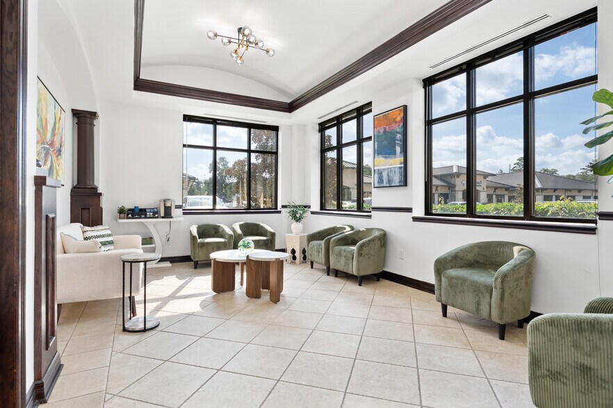 More Photos Of 19701 Kingwood Dr, Kingwood Office For Sale