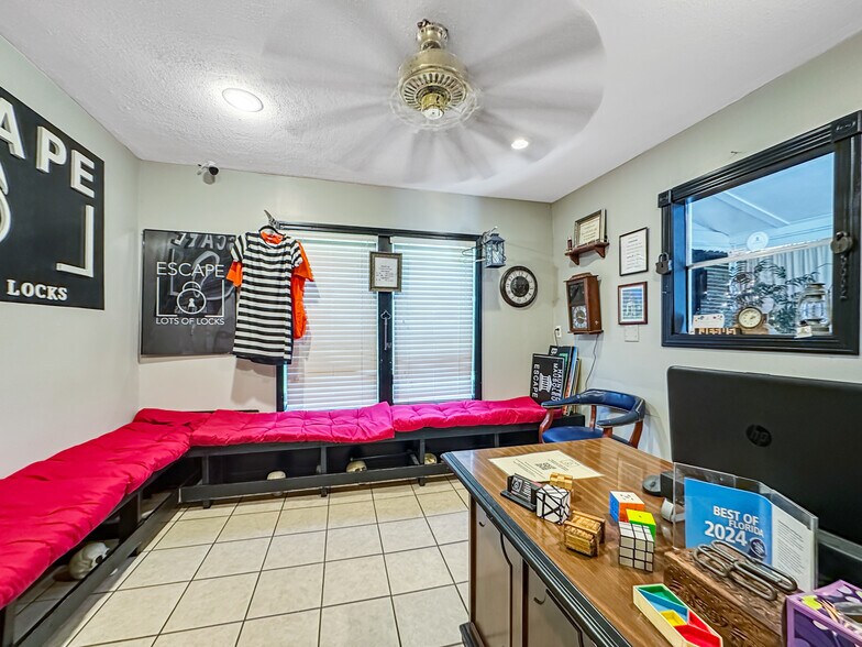 More Photos Of 1505 S Hwy 95A, Cantonment Freestanding For Sale