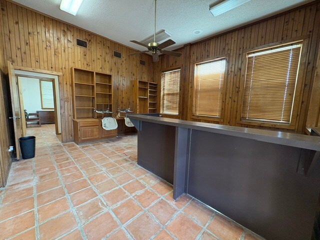 More Photos Of 1500 Simmons Ave, Jourdanton Warehouse For Sale