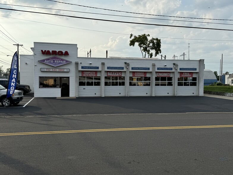 Primary Photo Of 937 Joyce Kilmer Ave, New Brunswick Auto Repair For Sale