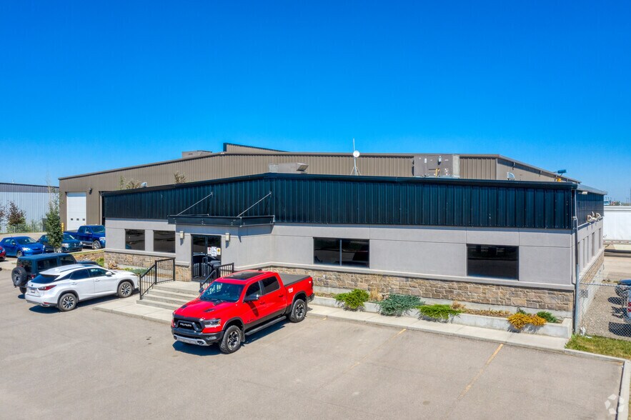 Primary Photo Of 240036 Frontier Pl SE, Rocky View No 44 Warehouse For Sale