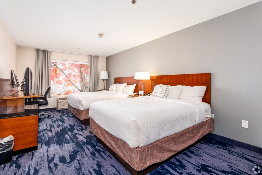 More Photos Of 6851 West Fwy, Fort Worth Hotel For Sale