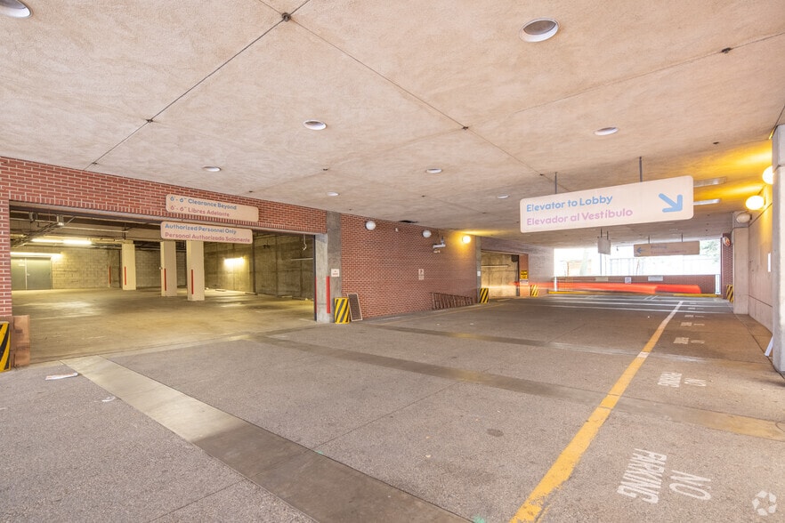 More Photos Of 3160 Geneva St, Los Angeles Hospital For Lease