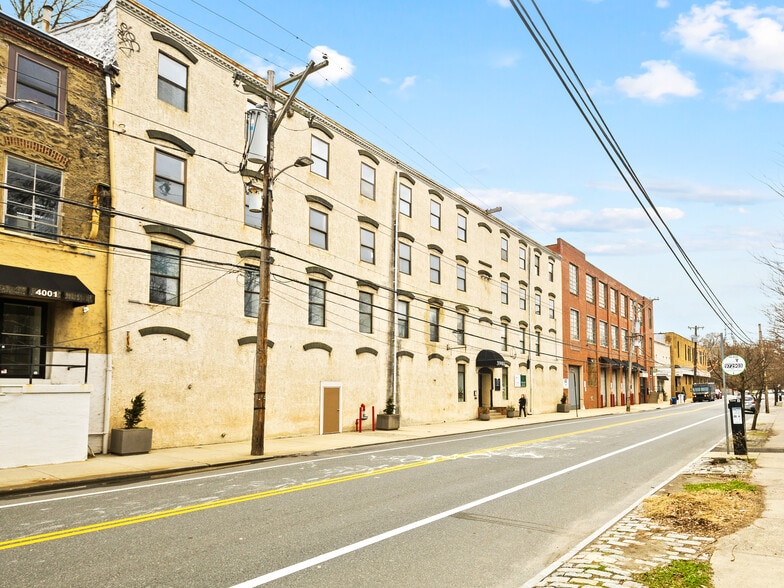 More Photos Of 3901 Main St, Philadelphia Office For Lease
