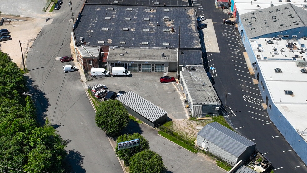 More Photos Of 1726 Altamont Ave, Richmond Warehouse For Lease