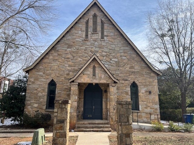 More Photos Of 208 St Marys St, Raleigh Office Residential For Sale