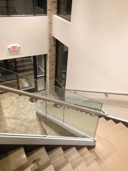 More Photos Of 92-94 Walnut St, Saugus Office For Sale