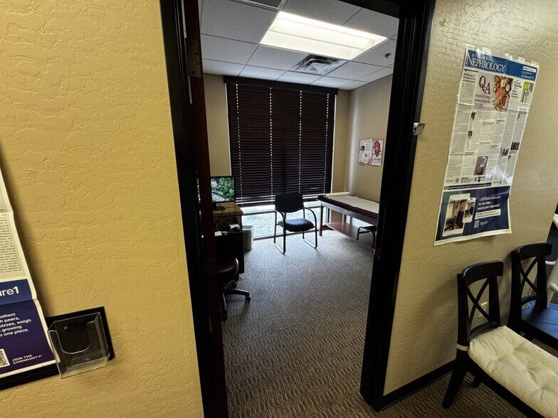 More Photos Of 3511 S Mercy Rd, Gilbert Medical For Lease
