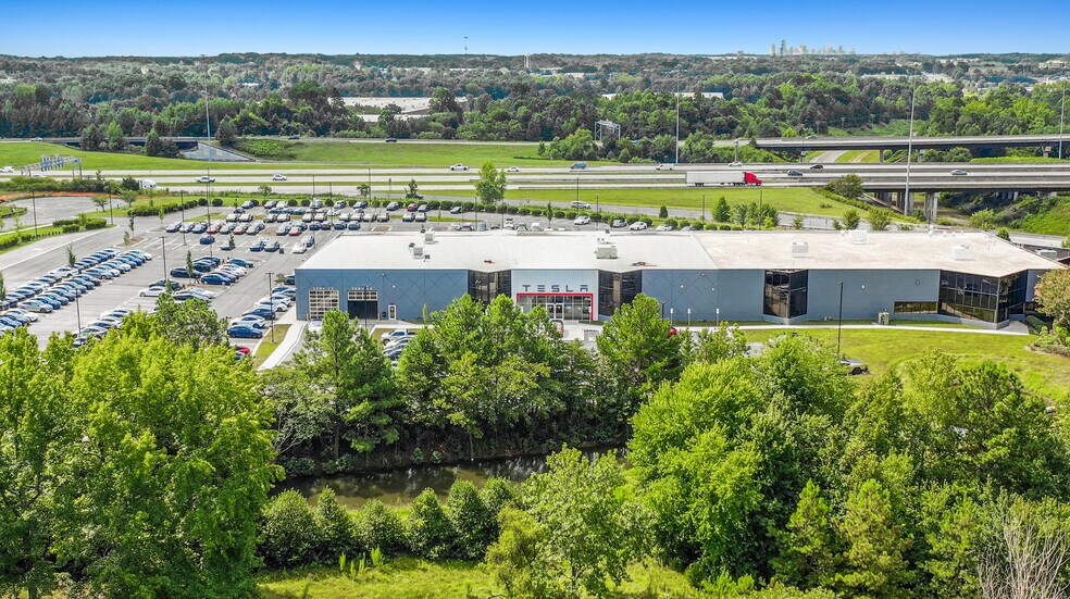 More Photos Of 10615 Twin Lakes Pky, Charlotte Auto Dealership For Sale