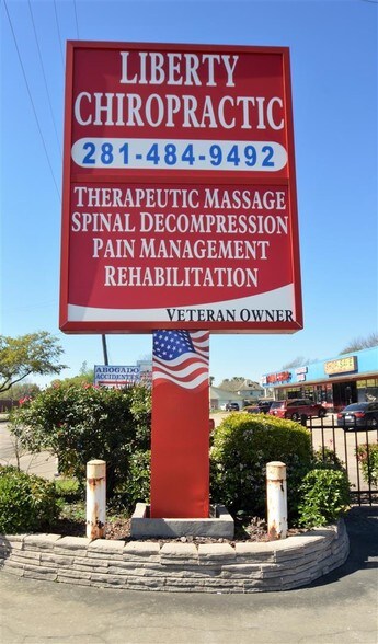 More Photos Of 12325 Scarsdale Blvd, Houston Medical For Lease