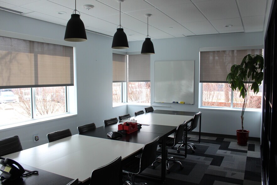More Photos Of 2995 Wilderness Pl, Boulder Office For Lease