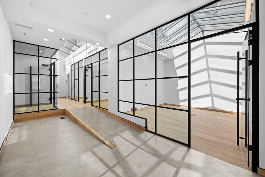 More Photos Of 632 Commercial St, San Francisco Office For Sale