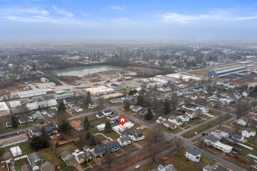 More Photos Of 1801 Croghan St, Fremont Storefront Retail Residential For Sale