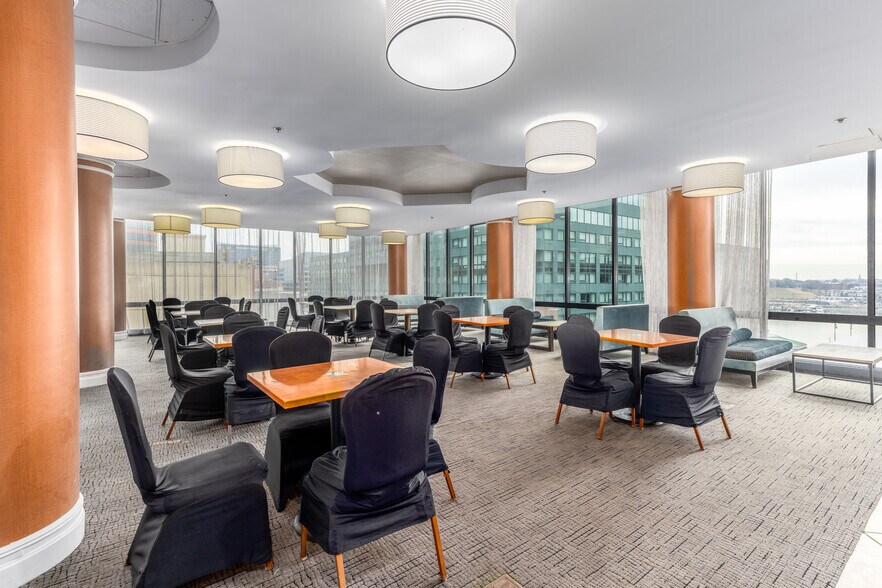 More Photos Of 120 E Lombard St, Baltimore Hotel For Sale