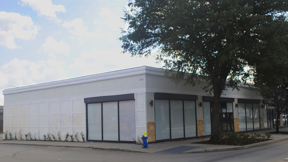Primary Photo Of 2401 Main St, Houston General Retail For Sale