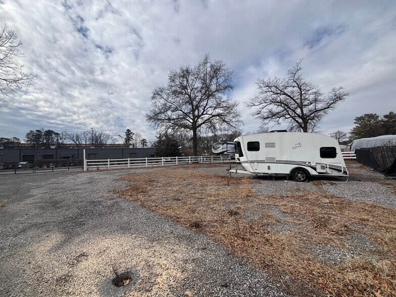 More Photos Of 8274 Telegraph Rd, Odenton Freestanding For Lease