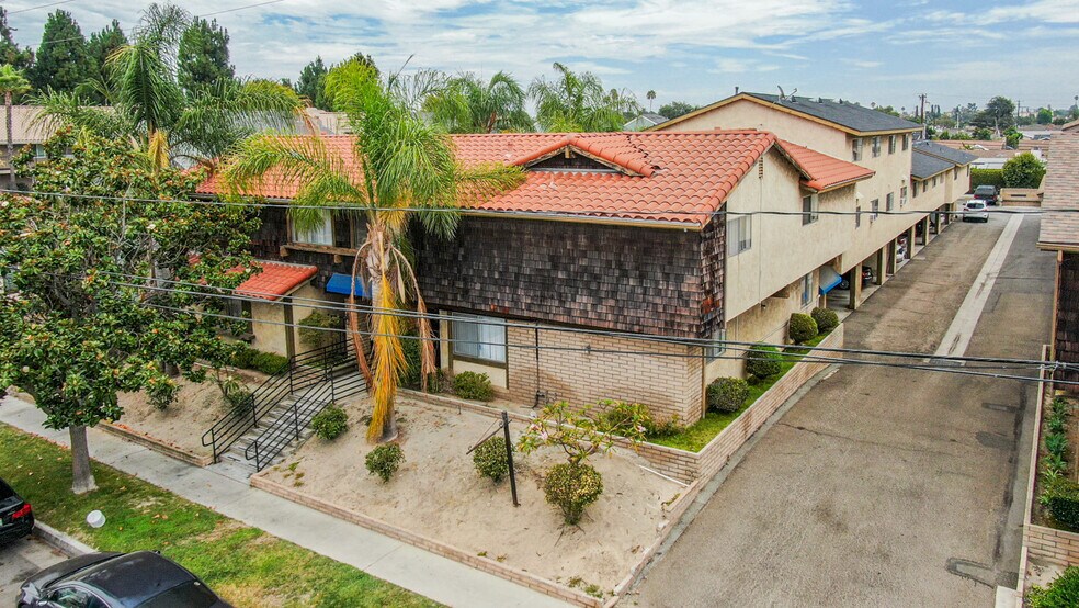 Primary Photo Of 704 S Webster Ave, Anaheim Apartments For Sale