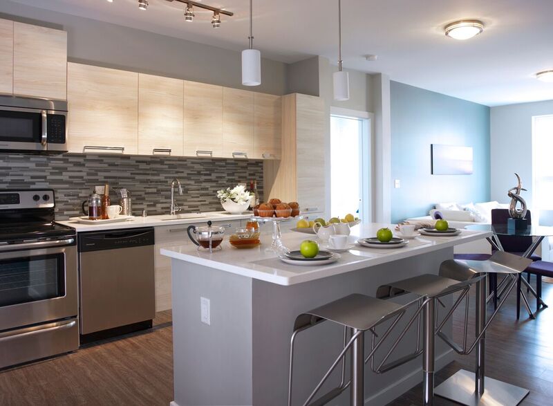 More Photos Of 100 Aqua Way, Newport Apartments For Lease