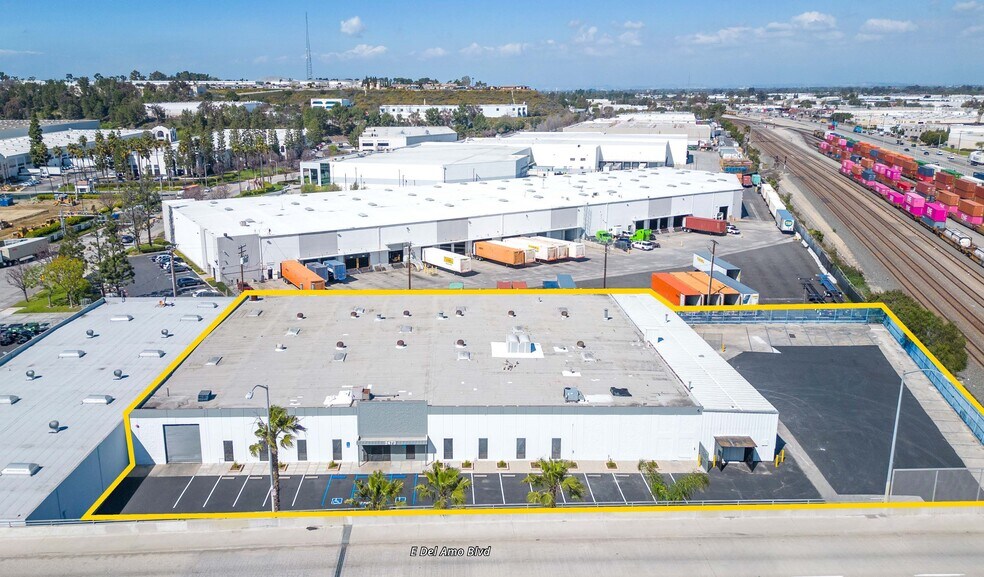 More Photos Of 2473 E Rancho Del Amo Pl, Compton Manufacturing For Sale