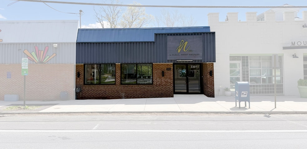 Primary Photo Of 3301 Rhode Island Ave, Mount Rainier Storefront For Sale