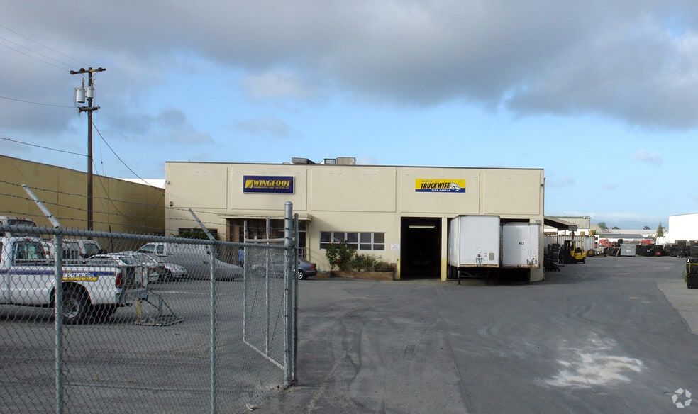More Photos Of 665 N King Rd, San Jose Warehouse For Sale