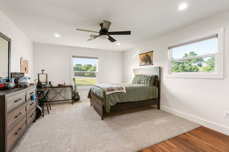 More Photos Of 2355 Jackson League Cir, Brenham Lodge Meeting Hall For Sale