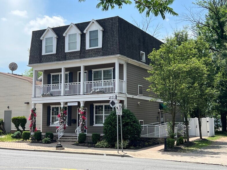 More Photos Of 4 Centennial Ave, Cranford Apartments For Lease