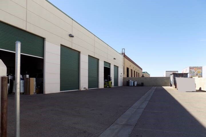 More Photos Of 759 Middlegate Rd, Henderson Warehouse For Lease