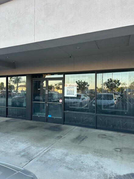 More Photos Of 7810-7932 Norwalk Blvd, Whittier Unknown For Lease