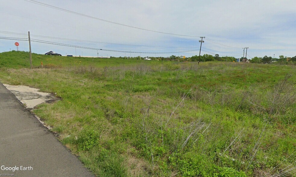 More Photos Of 2800 S Loop 256, Palestine Land For Sale