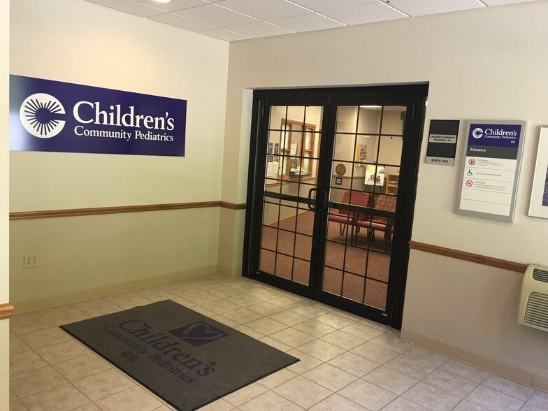 More Photos Of 1000 Infinity Dr, Monroeville Office For Sale