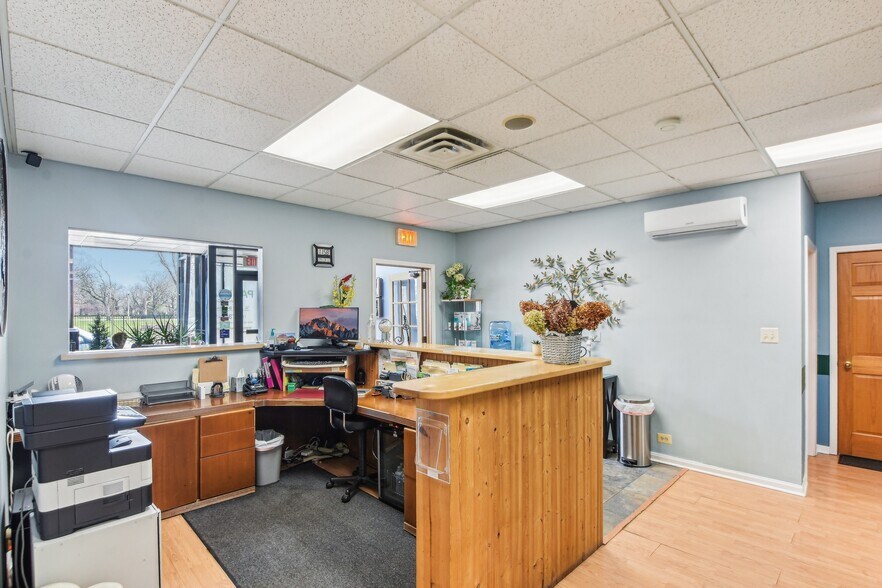 More Photos Of 4022 N Central Ave, Chicago Medical For Sale