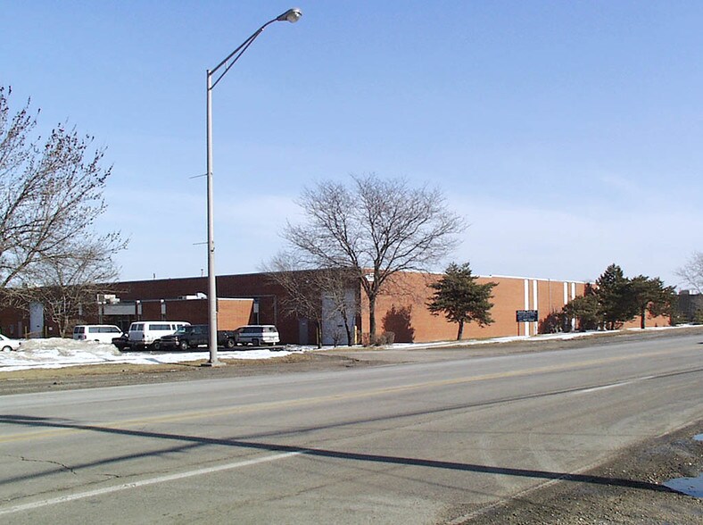 More Photos Of 5404-5446 Dansher Rd, Countryside Warehouse For Lease