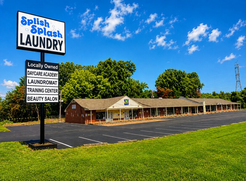 Primary Photo Of 4064 Saint Elmo Ave, Memphis Storefront For Sale