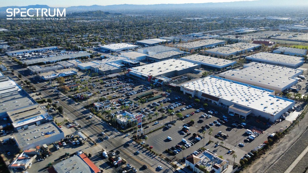 More Photos Of 12900-12902 Foothill Blvd, Sylmar Storefront For Lease