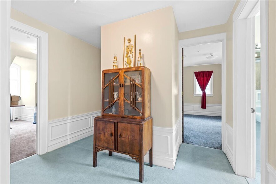 More Photos Of 2255 Ballston Ave, Saratoga Springs Restaurant For Sale