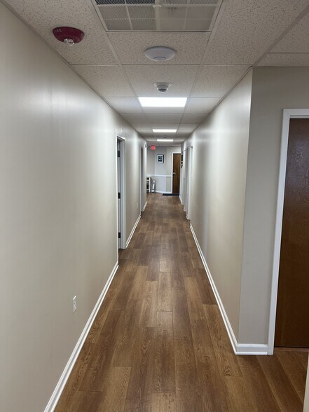 More Photos Of 441 Mt Torrey Rd, Lyndhurst Office For Lease