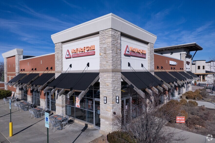 More Photos Of 930 Milwaukee Ave, Lincolnshire Unknown For Lease