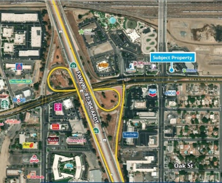 More Photos Of 1200 Oak St, Bakersfield Fast Food For Lease