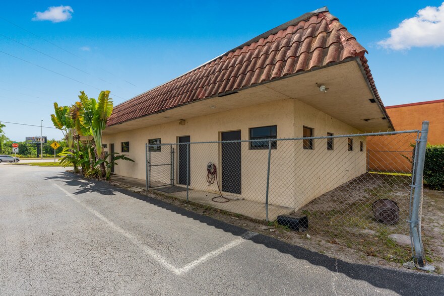 More Photos Of 8267 S Us-1 Hwy, Port Saint Lucie Freestanding For Sale