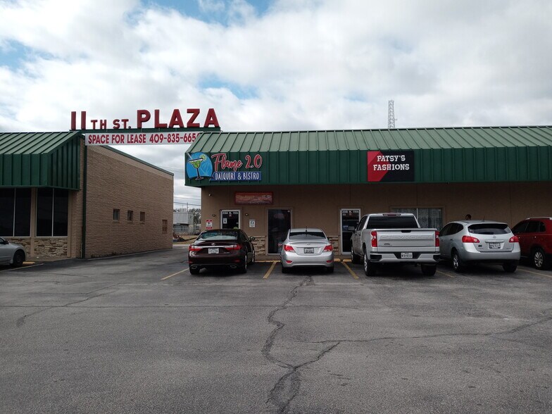 More Photos Of 37-55 N 11th St, Beaumont Storefront Retail Office For Lease